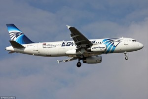 345D413B00000578-3598117-EgyptAir_flight_MS804_heading_from_Paris_to_Cairo_is_believed_to-a-1_1463643443458