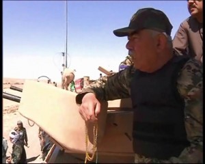 DOSTOM  21-08-2015  DARI - SOT.avi_snapshot_01.31_[2015.08.21_17.42.56]