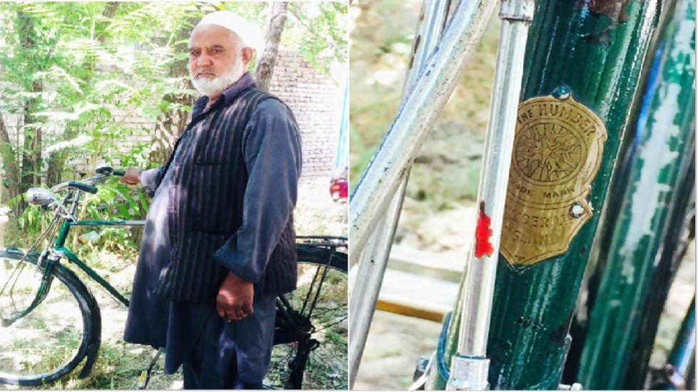 این پیر مرد حدود پنجاه سال است که با این دوچرخه در شهر کابل رکاب می زند