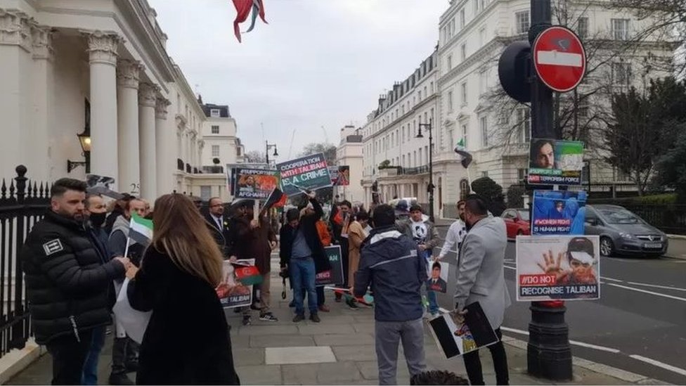 لندن مظاهره
