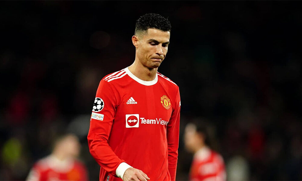 Cristiano Ronaldo leaves Manchester United ‘with immediate effect ...