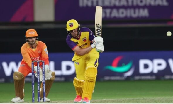 ILT20: Sharjah Warriorz defeat Gulf Giants by three wickets